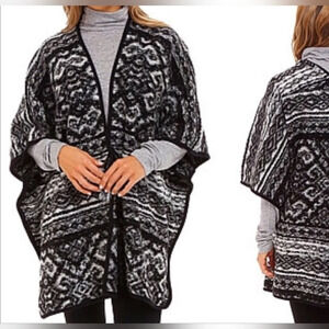 LUCKY BRAND ONE SIZE AZTEC HOODED PONCHO ABSTRACT COTTON Cape